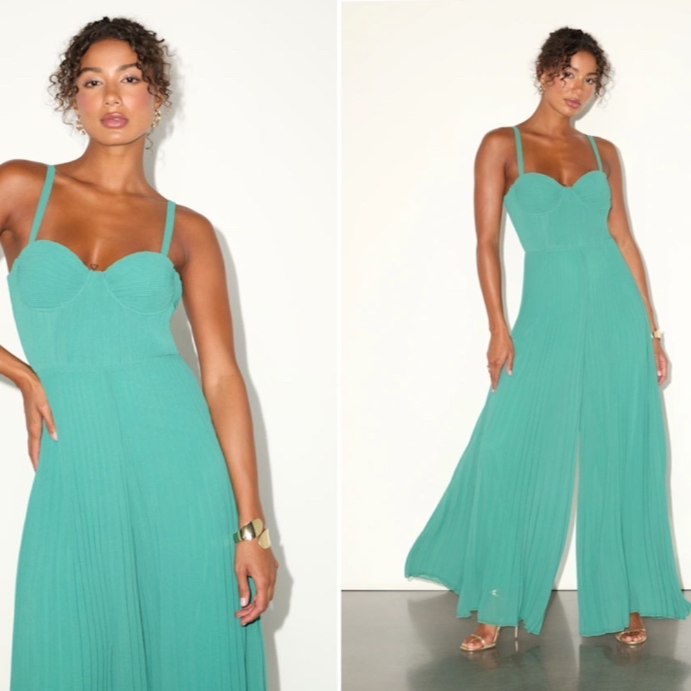 LULU's Sexy Chic Sophisticated Wedding Elegant Bustier Resort Vacation Jumpsuit